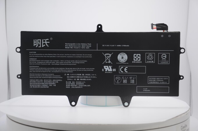 TOSPA526BK04.jpg