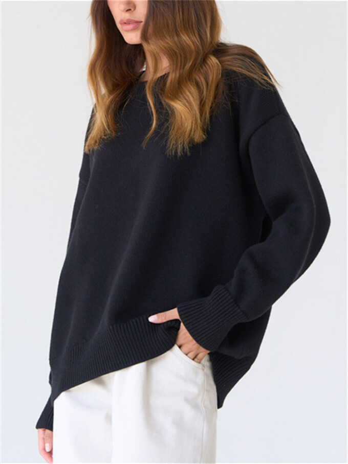 Womens-Oversized-Sweater-Black-2.jpg