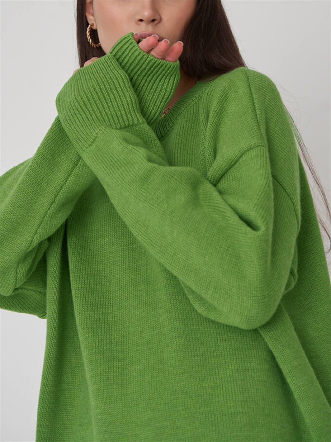 Womens-Oversized-Sweater-Green-6.jpg