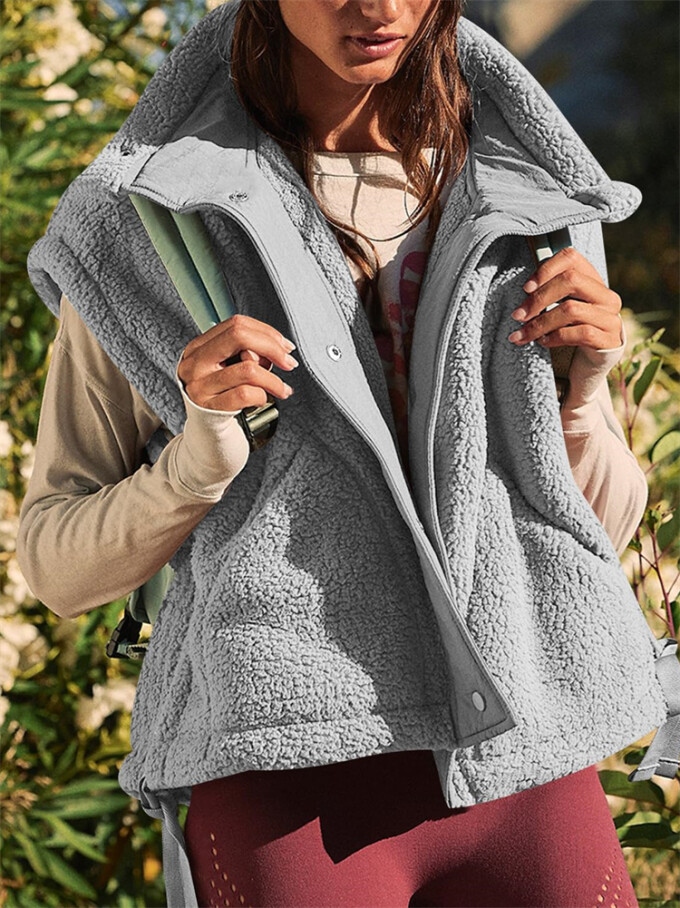 Womens-Oversized-Fleece-Vest-Grey-3.jpg