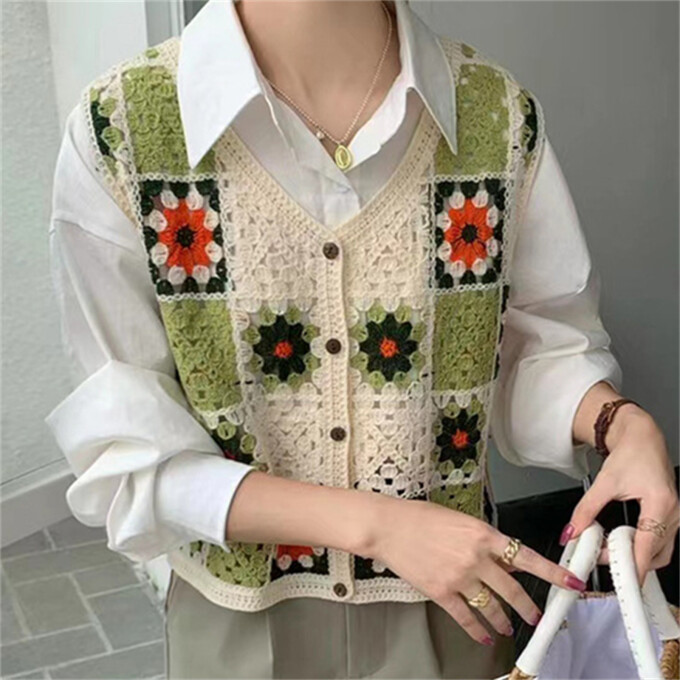 Vintage-Sweater-Vest-Green-2.jpg