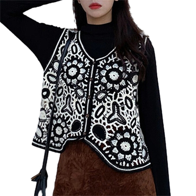 crochet-knit-short-vest-02Black-1.jpg