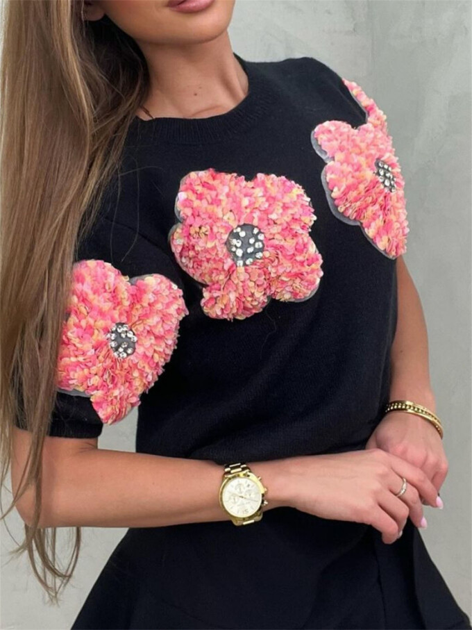 flower-pullover-sweater-Black-2.jpg