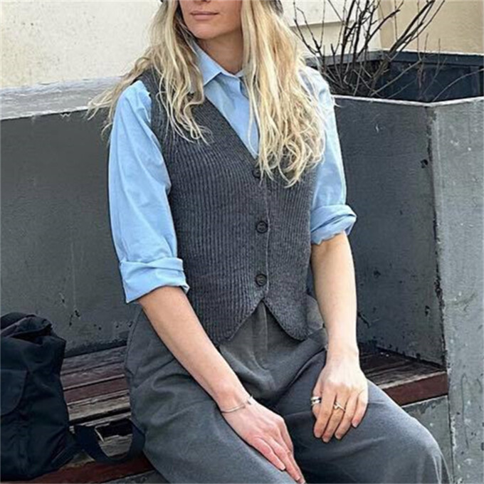 button-down-crop-vest-Grey-7.jpg