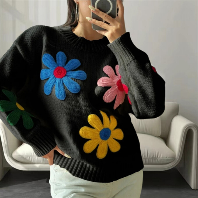 flower-pattern-sweater-Black-2.jpg