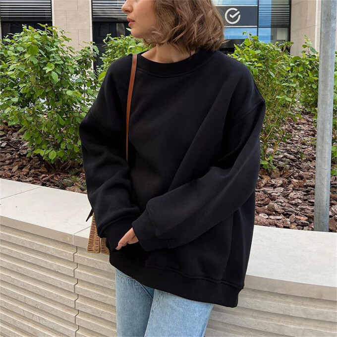 oversized-pullover-sweatshirt-Black-3.jpg