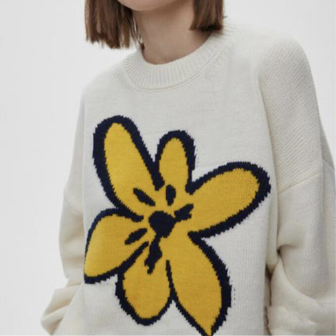 flower-loose-fit-sweater-Yellow-3.jpg