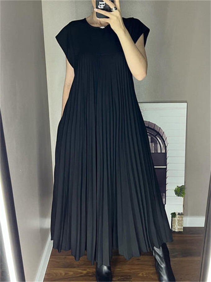 cap-sleeve-pleated-dress-Black-2.jpg