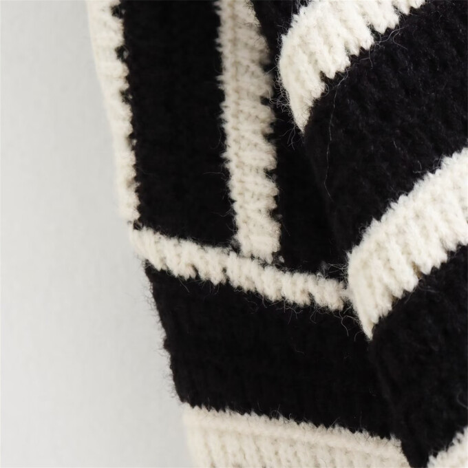 fall-casual-sweater-top-full-zipper-BlackWhite-Stripe-5.jpg