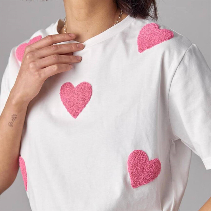 short-sleeve-heart-tshirt-White-4.jpg