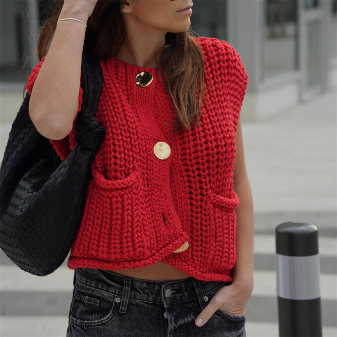 sleeveless-crop-knit-cardigan-Red-6.jpg