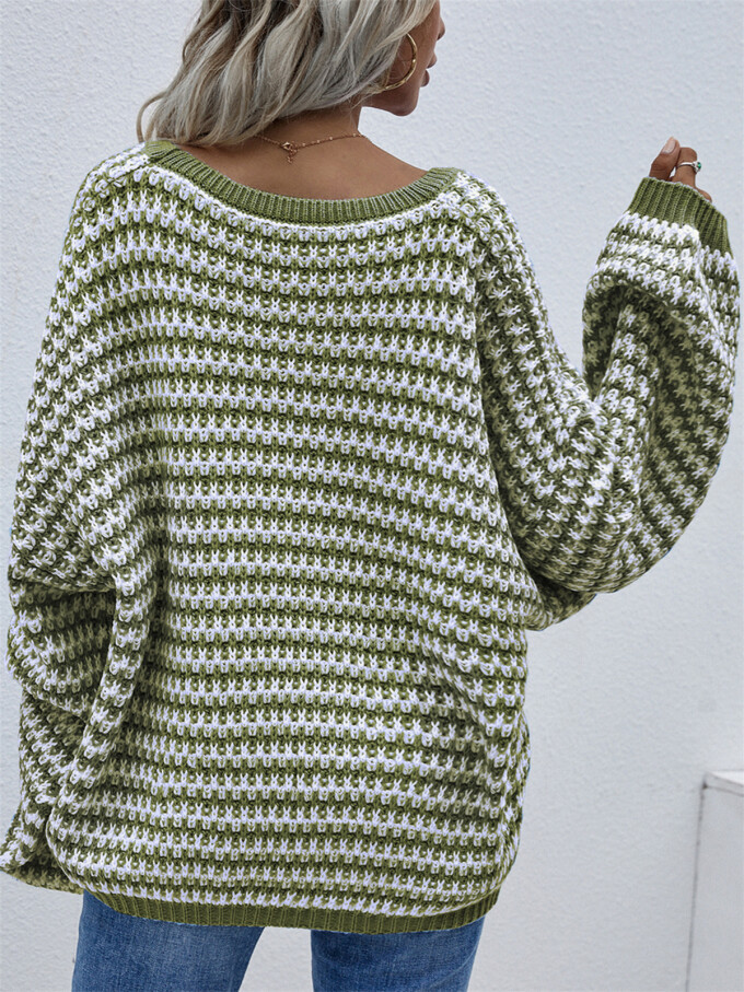 v-neck-pullover-sweater-Green-2.jpg