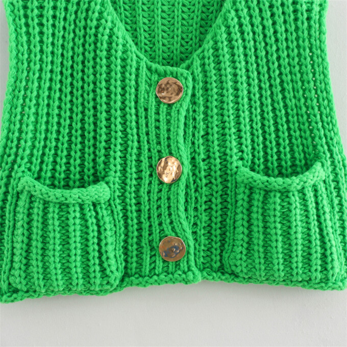 sleeveless-crop-knit-cardigan-Green-4.jpg