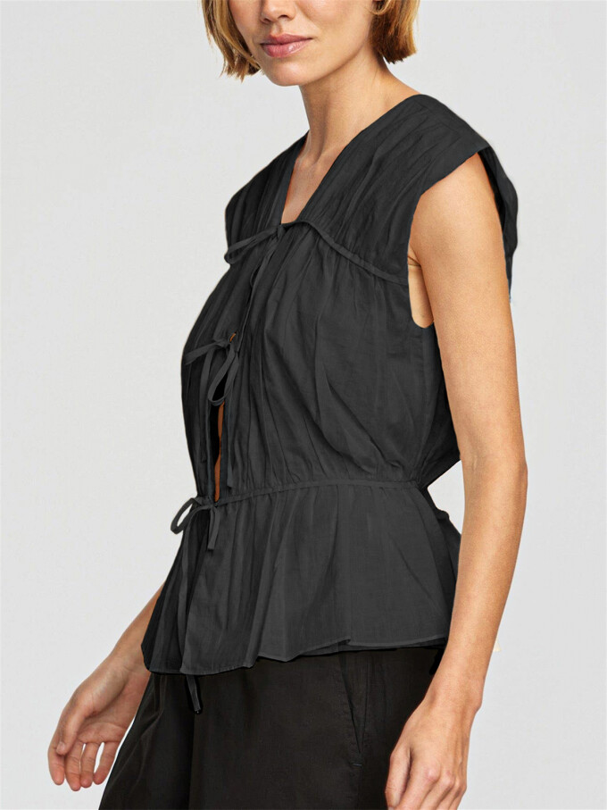 Tie-Front-Top-Black-4.jpg