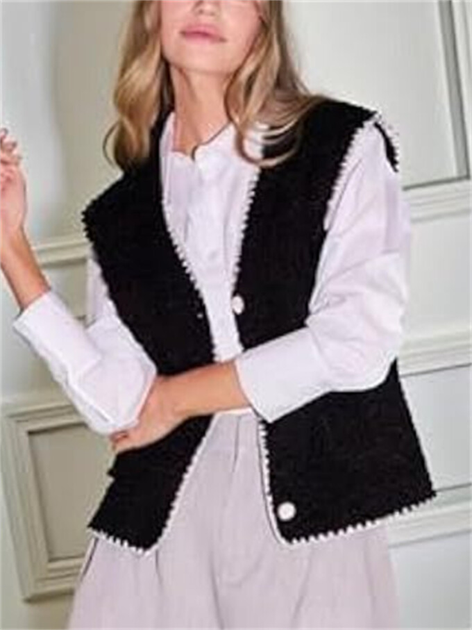 sherpa-crop-cardigan-vest-Black-5.jpg