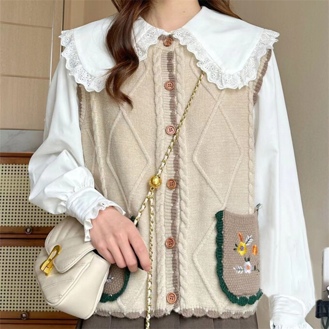 Button-Front-Vest-Beige-2.jpg