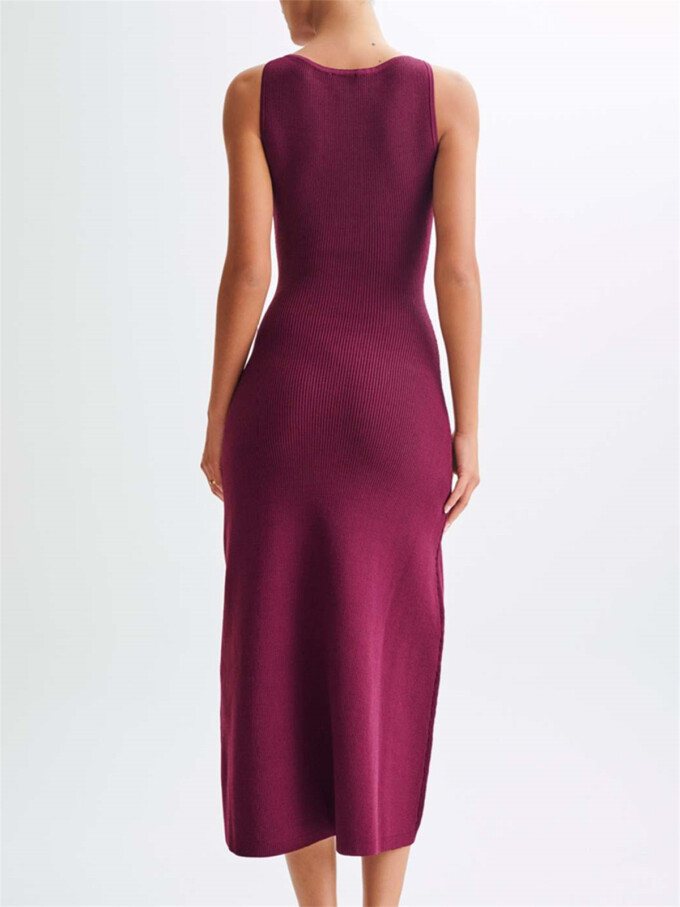 Knit-Maxi-Dress-Redpurple-39589c7a878bbf2ac.jpg