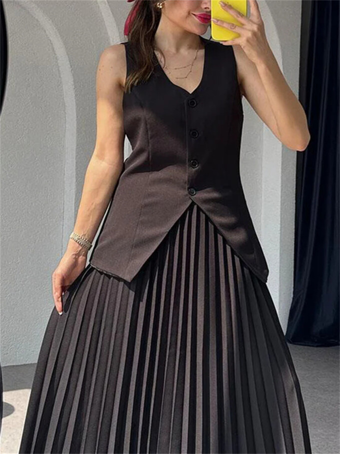 vest-and-pleated-skirt-sets-Black-3.jpg