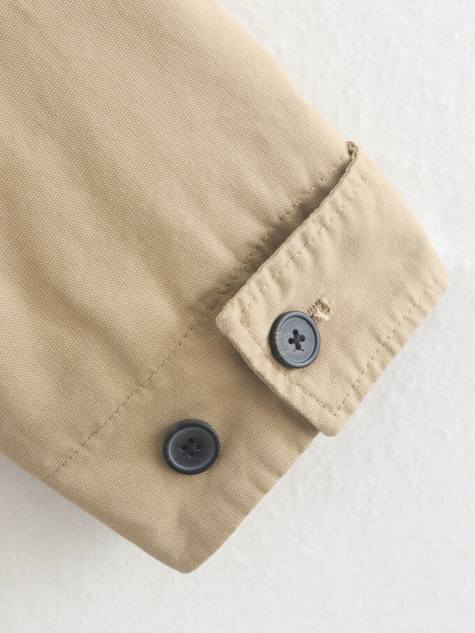 5-khaki-button-cuff-lightweight-barn-jacket.jpg