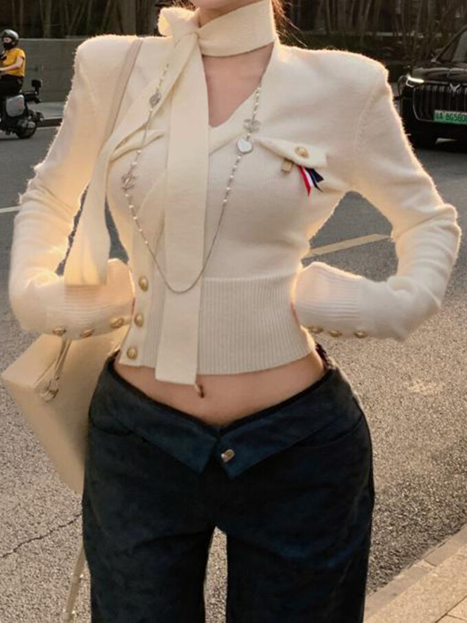 Beige-Cropped-Knit-Top-2.jpg