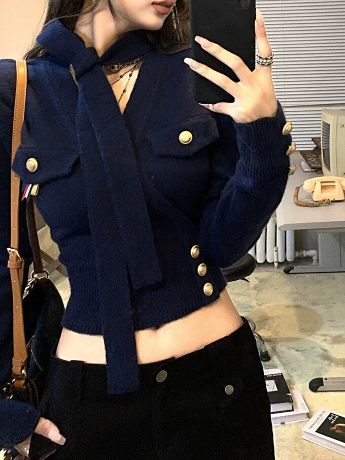 Navyblue-Cropped-Knit-Top-2.jpg