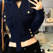 Navyblue-Cropped-Knit-Top-2